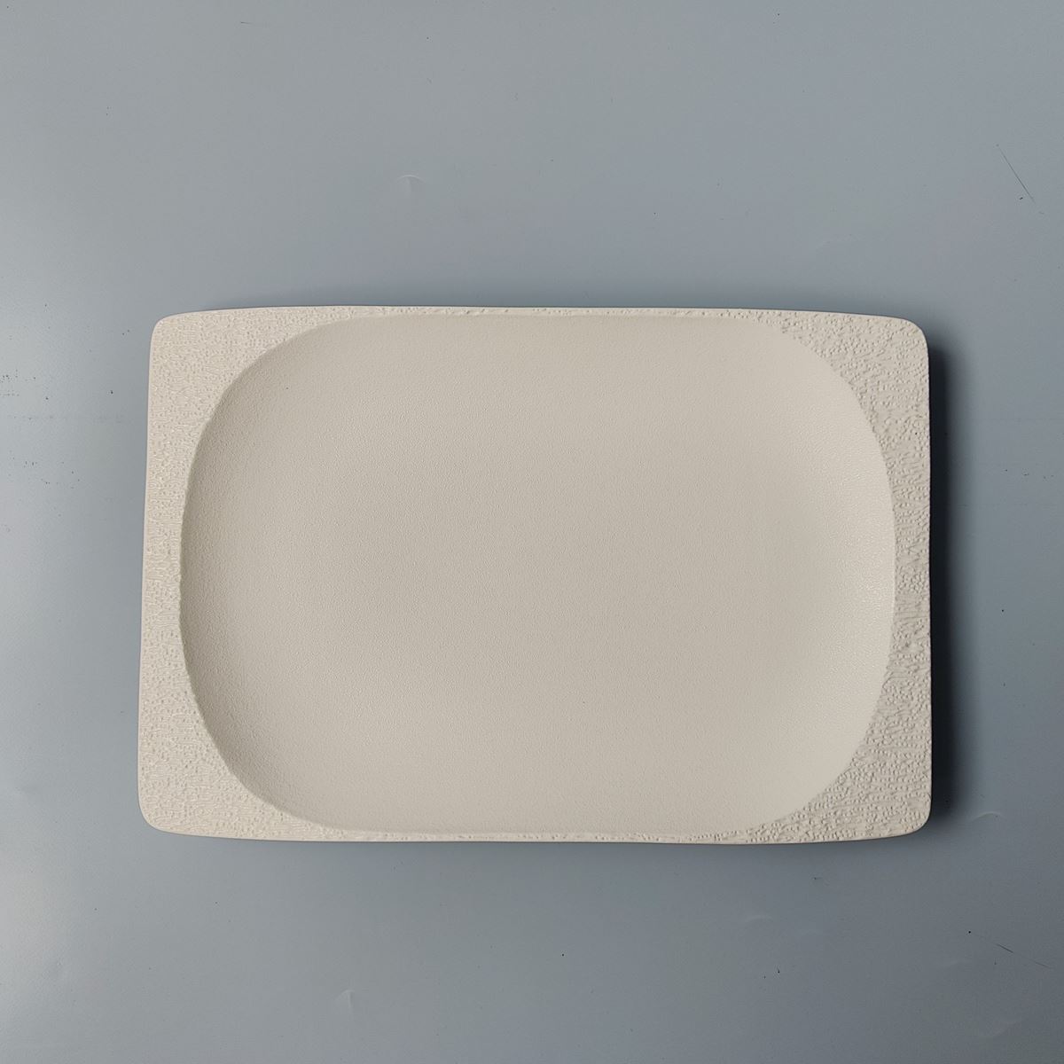 Assiette rectangulaire blanche 'Palace Plus'
