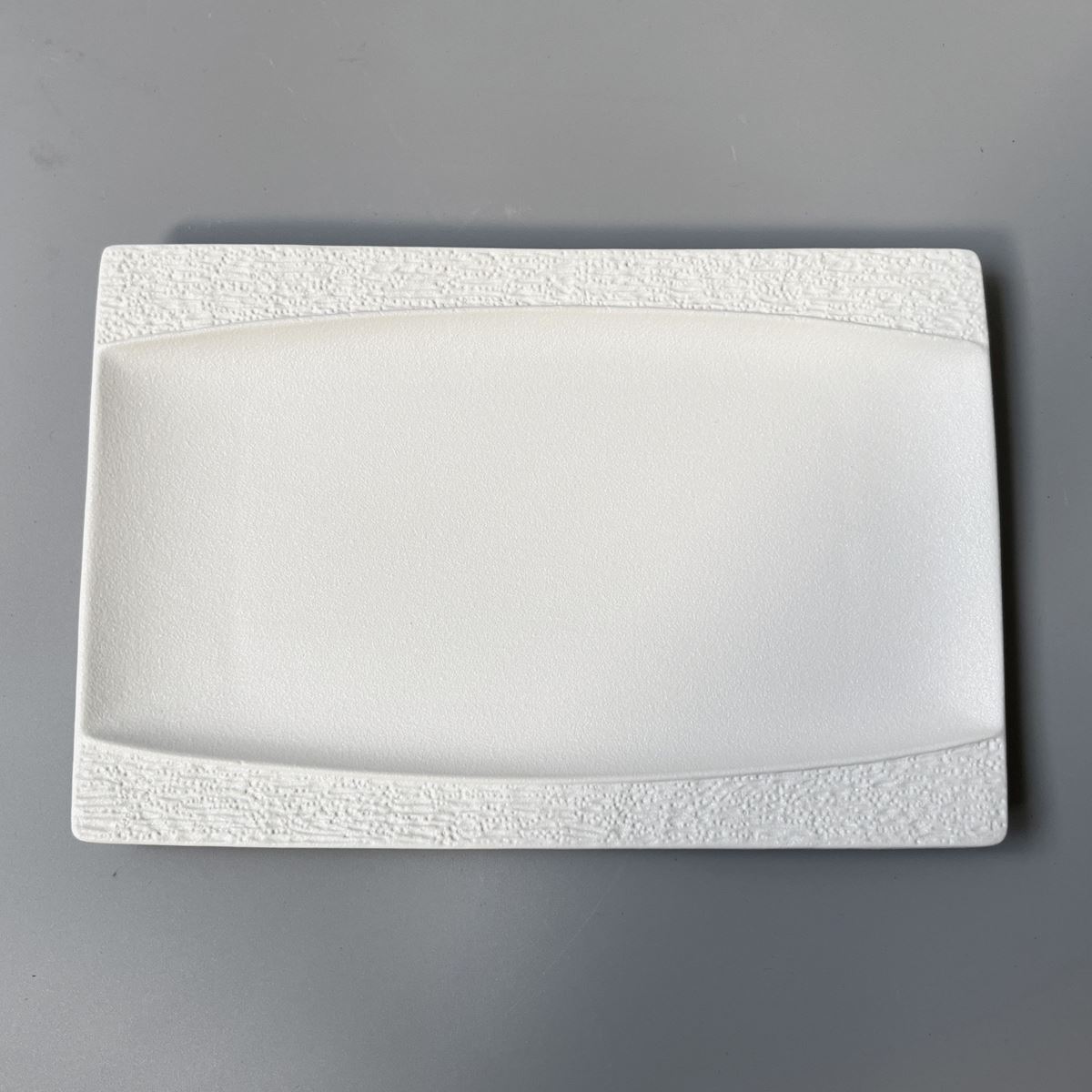 White rectangular plate 'Palace'